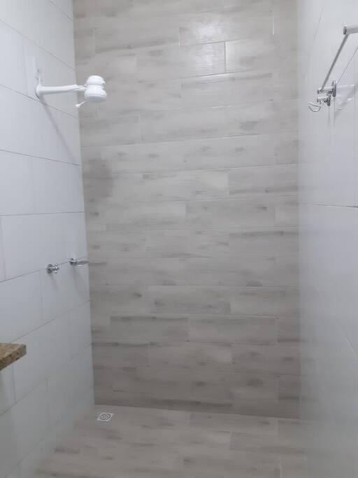 Paraiso De Aruana - Rio Araguaia - Imovel Recem Construido!! Novissimo!!!! A Piscina E Aquecida!!! エクステリア 写真